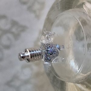 Elephant with glitter/rice to attach to dowsing pendulum